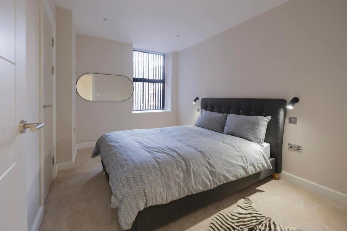 Charming 1-Bedroom Apartment In Leeds City Centre Perfect For Couples Or Solo Travelers Экстерьер фото